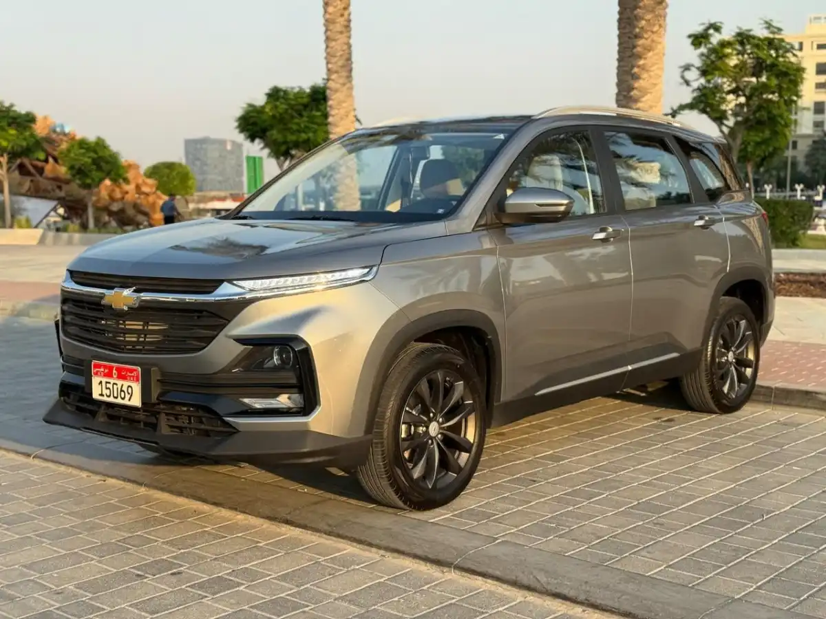 Rent Chevrolet Captiva in Dubai - White color with 144 HP